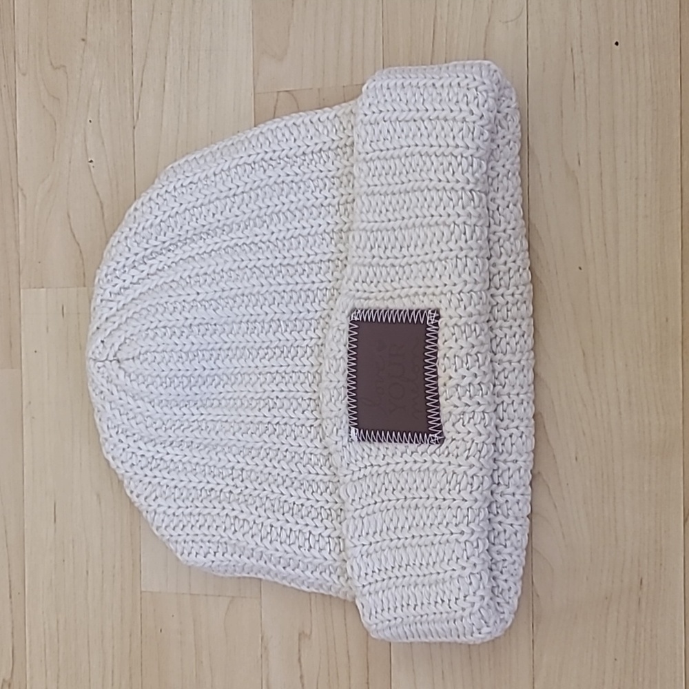 LOVE YOUR MELON One Size Beanie Knit Hat Foldover Patch Logo Cotton Cuffed Cream